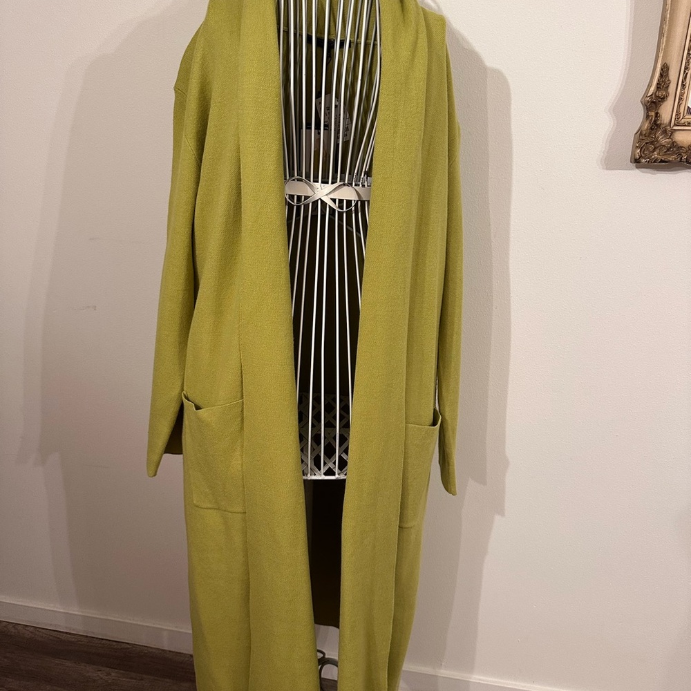 💚NEW! Long Green Open Cardigan💚
